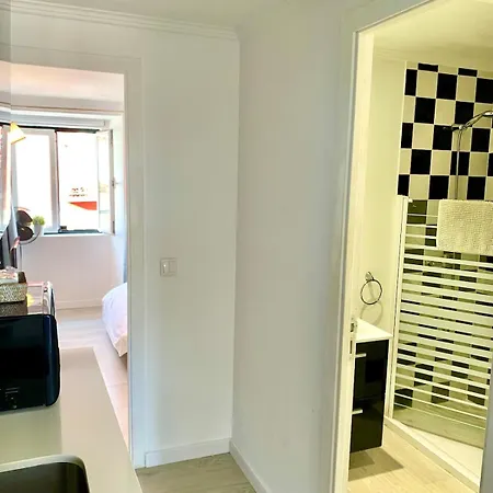 Lägenhet Tejo River View Classic Flat In Lisbons Historic Heart